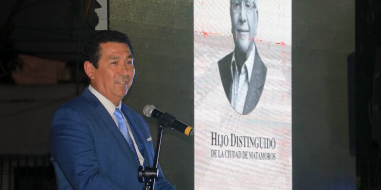 Designan a Don Sergio Argüelles Hijo Distinguido de la Ciudad; encabeza Alcalde Mario López homenaje póstumo