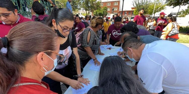 Miles de tamaulipecos firman respaldo político electoral a Américo Villarreal