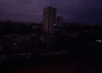 Cuba queda en penumbra; reportan apagón masivo por huracán ‘Ian’