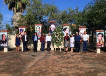 Conmemoran autoridades 201 Aniversario de la Consumación de la Independencia de México