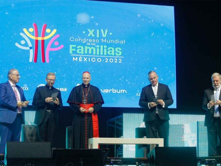 Llama Papa Francisco a defender la vida de los más frágiles en México