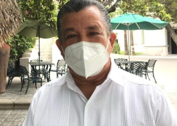 Piden a maestros tranquilidad, les pagarán bono