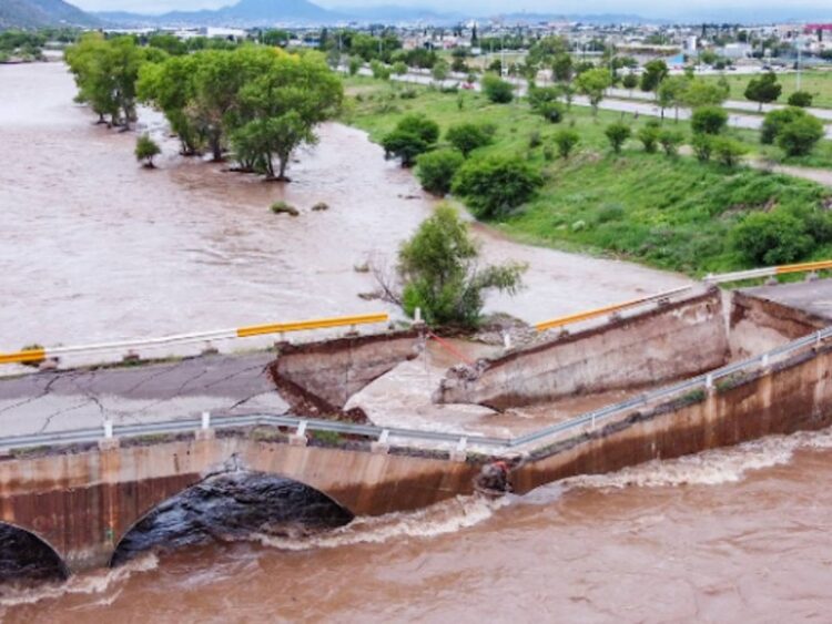 Lluvias en Chihuahua dejan muertos, inundaciones, daños…
