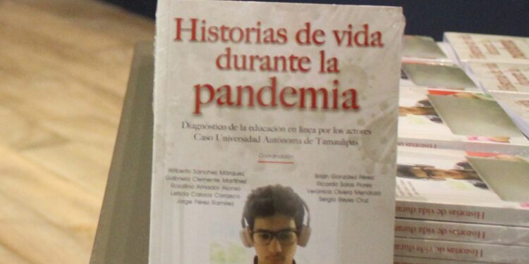 Presenta UAT libro Historias de vida durante la pandemia de Covid-19