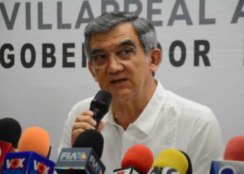 Denuncia Américo persecución judicial, Estado lo niega