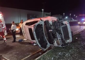 Vuelva su mazda 2018 frente a centro comercial Liverpool