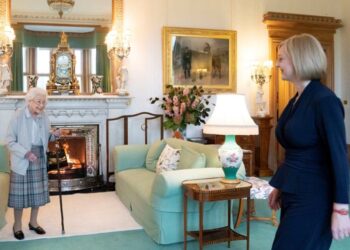 De Churchill a Truss: Los 15 primeros ministros que lideraron con la reina Isabel II