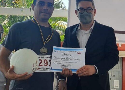 Toma parte Ayuntamiento en 94 Aniversario de Secundaria Técnica 1 “Alvaro Obregón”