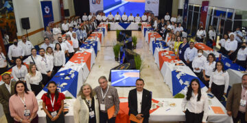 Se conecta UAT con sectores productivos de Nuevo Laredo