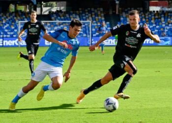 Chucky Lozano, convocado para enfrentar a Torino pese a algunas dudas