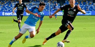 Chucky Lozano, convocado para enfrentar a Torino pese a algunas dudas