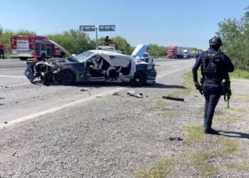 Policías estatales de Tamaulipas se salvan de morir en choque