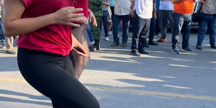 Toma parte Ayuntamiento en 94 Aniversario de Secundaria Técnica 1 “Alvaro Obregón”