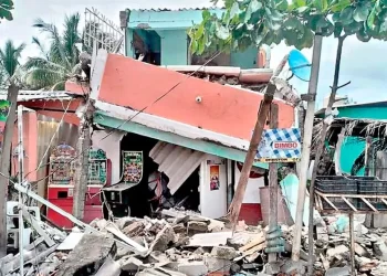 Provoca sismo de 7.7 grados daños en 6 mil casas de Michoacán