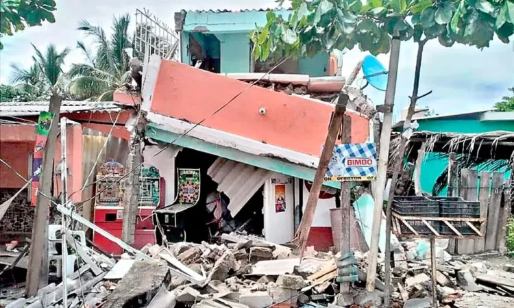Provoca sismo de 7.7 grados daños en 6 mil casas de Michoacán