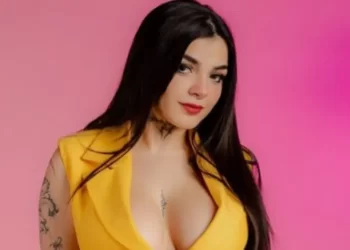 Karely Ruiz nuevamente está soltera; celebra con atrevido baile