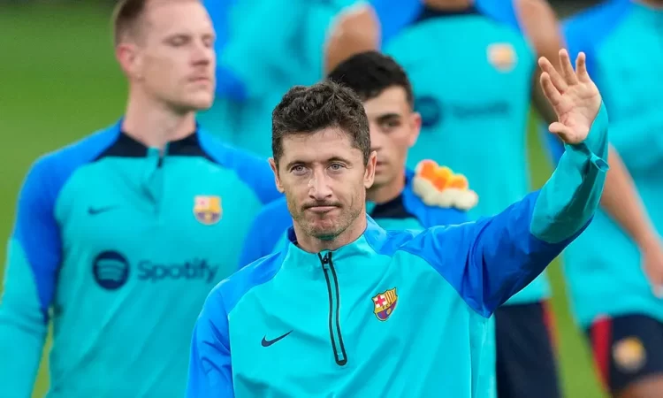 El Barça puede despedir a Lewi si juega pocos partidos