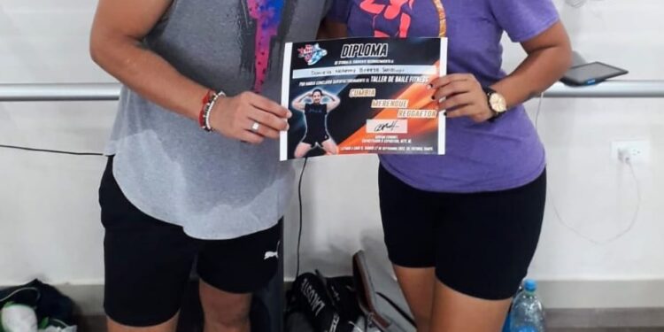 Relevante capacitación de activadores físicos de Deportes Victoria