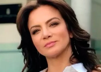 Silvia Navarro confirmó su romance con Flavio Medina