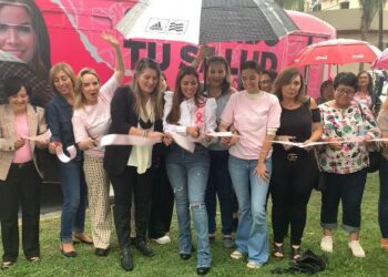 Arranca Diputada priista Karina Barrón programa de mastografías gratuitas