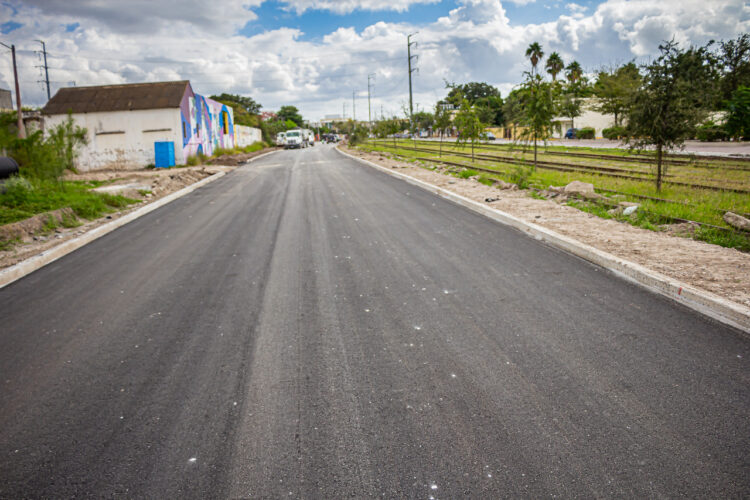 Avenida de las Américas registra avance del  83%; en Matamoros inician su pavimentación