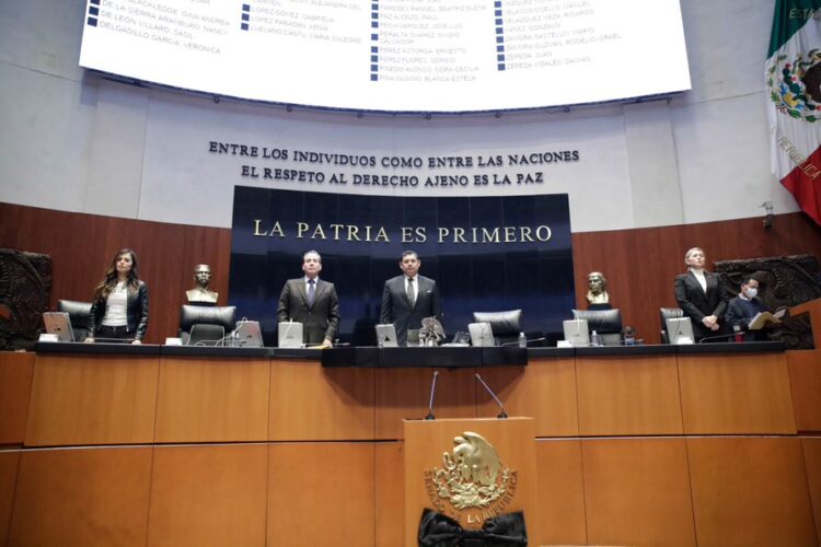 Homenaje póstumo a Faustino López Vargas en el Pleno del Senado de la República