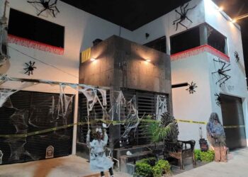 Casa ‘embrujada’ en Nuevo Laredo causa pavor por decoración de Halloween