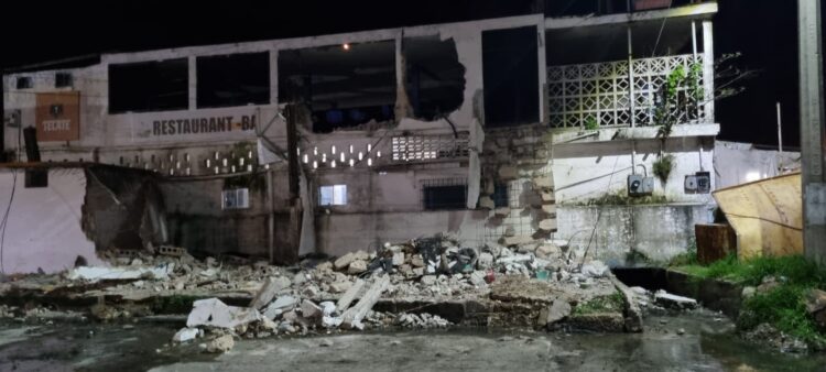 Iniciaron demolición del mercado La Puntilla en Tampico