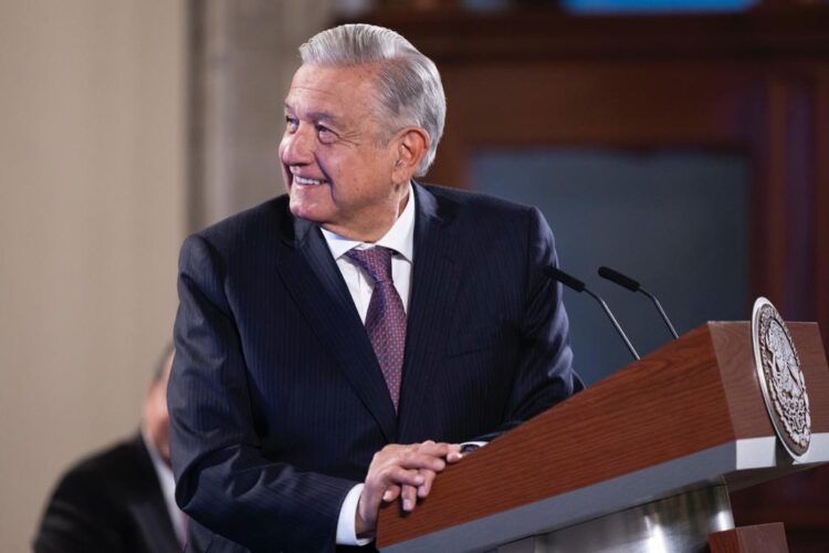 Destapa AMLO  ‘corcholatas de conservadores’ para presidencia en 2024