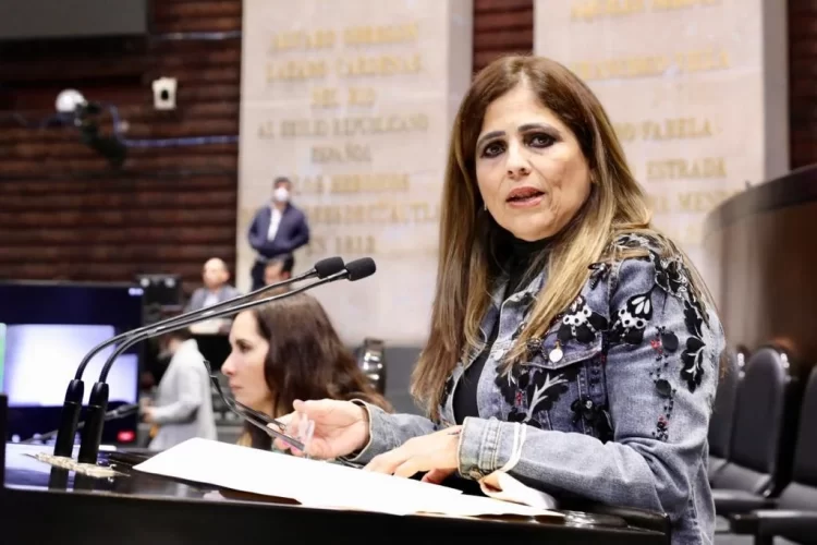 Priponen exentar del impuesto por venta de inmuebles a adultos mayores