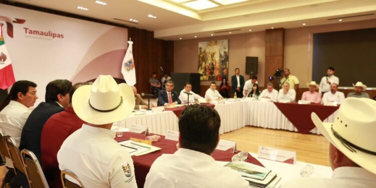 Dialoga Américo Villarreal con 43 alcaldes; presentará necesidades de Tamaulipas a AMLO