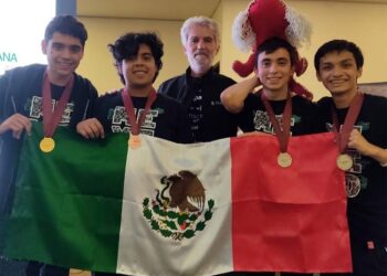 Jóvenes logran tercer lugar en Olimpiada Iberoamericana de Matemáticas