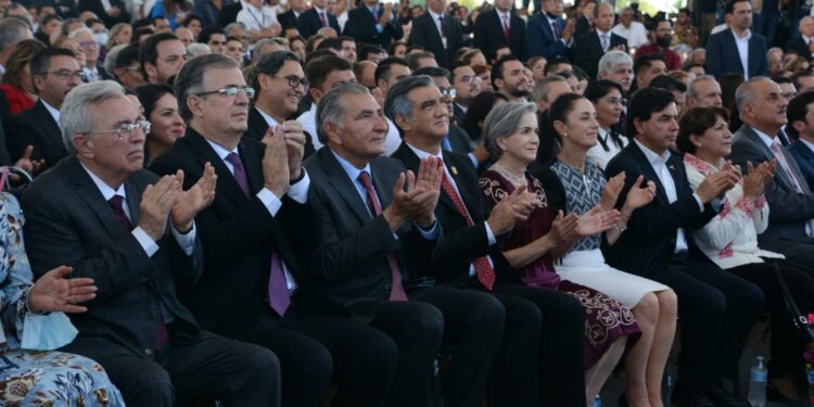 Ofrece AVA castigar saqueo, fin de “moches”, respeto a municipios y creará Guardia Estatal