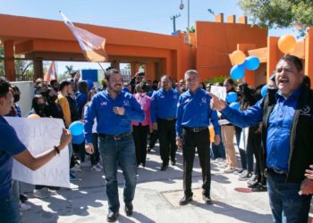 Preside rector ceremonia del 60 aniversario de la UAM Valle Hermoso
