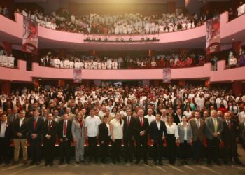 Inaugura Américo Villarreal el Congreso “Reencuentro Medicina y Humanidad”