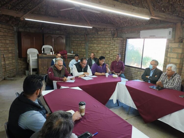 Acuerdan planes para detonar producción en el campo victorense