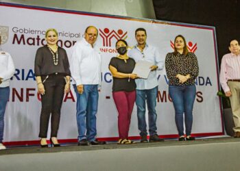 Realizan Feria de servicios organizada por INFONAVIT y Gobierno de Matamoros