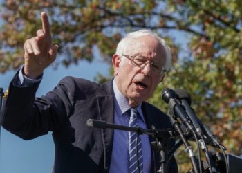 Fortalecer campañas demócratas en Texas propósito de Bernie Sanders