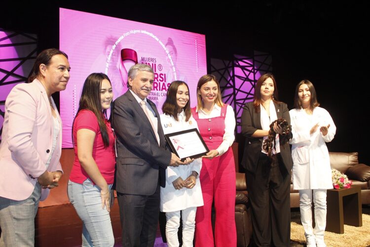 Mujeres universitarias suman esfuerzos en la lucha contra el cáncer de mama