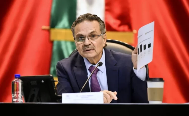 Comparece ante comisiones unidas el director General de Pemex, Octavio Romero