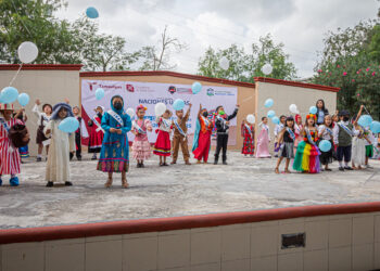 Autoridades municipales y educativas conmemoran el LXXVII Aniversario del Día de las Naciones Unidas