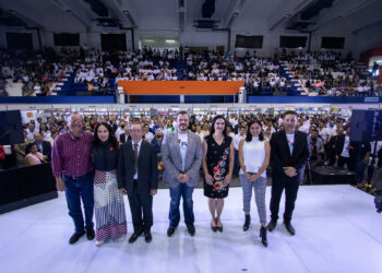 Comienza en la UAT una nueva tradición: la Feria Universitaria del  Libro  