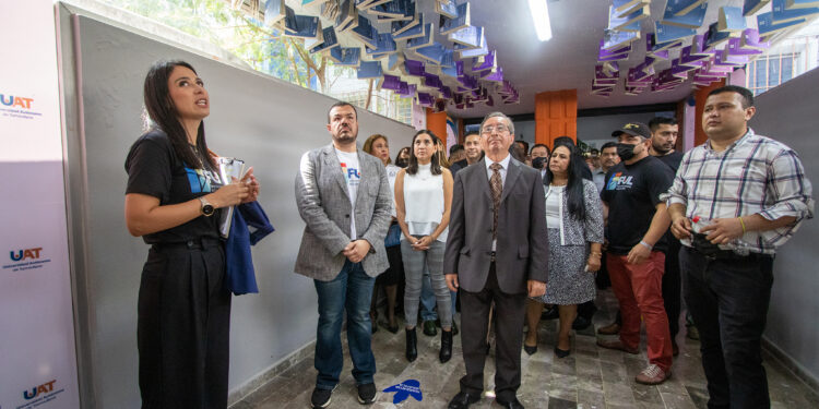 Comienza en la UAT una nueva tradición: la Feria Universitaria del  Libro  