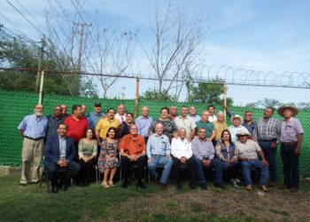 Emotivo reencuentro de Médicos Veterinarios a 41 años de egresar de la FMVZ-UAT en Cd. Victoria