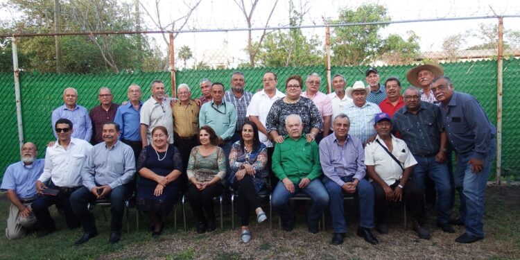 Emotivo reencuentro de Médicos Veterinarios a 41 años de egresar de la FMVZ-UAT en Cd. Victoria