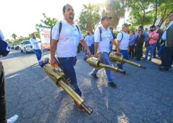 Ayuntamiento de Victoria y Secretaría de Salud realizan campaña contra el dengue.