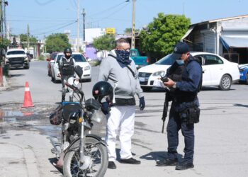 Revisan documentación de motos y respeto a normas de seguridad vial