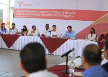 Instala gobierno de Tamaulipas mesa de apoyos para atender a migrantes en Reynosa