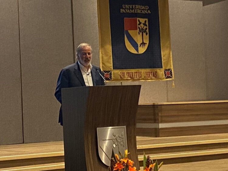 Para transformar a México se requiere de un país educado: Meade