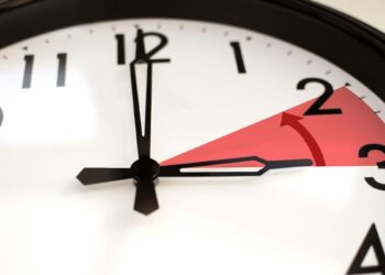 Publican decreto que expide nueva Ley de Husos Horarios; se elimina el Horario de Verano